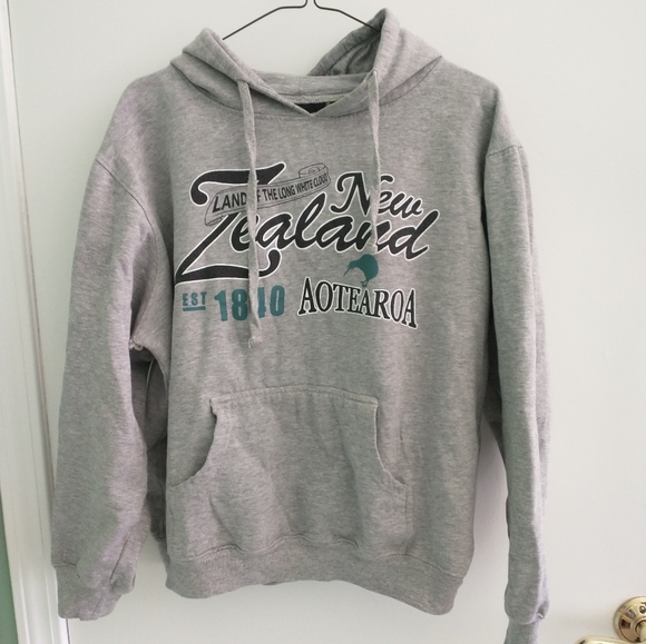 Unisex gray New Zealand graphic drawstring hoodie - Picture 7 of 10
